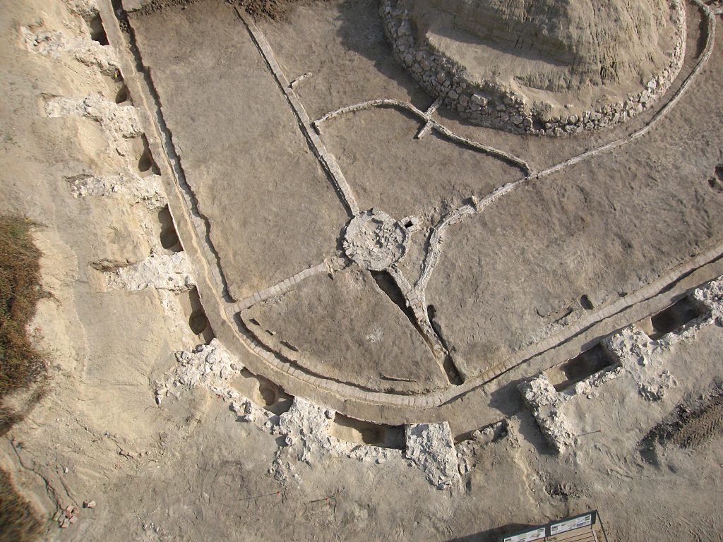 4aef6ac1 6ac5 49be af09 73a234f6b665